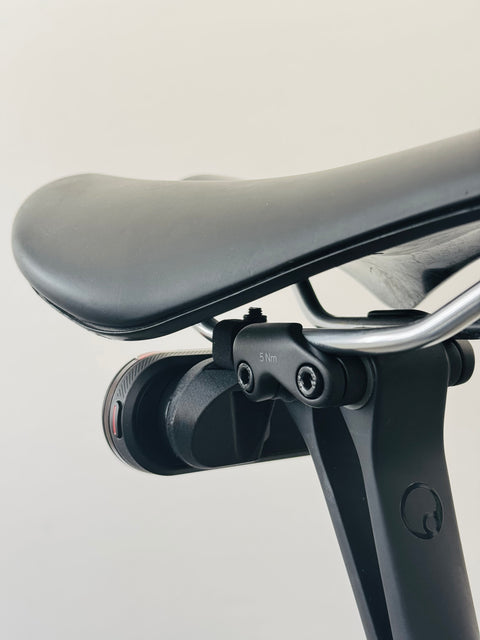 Garmin Varia Sattelstreben-Halterung (Horizontale Ausrichtung)
