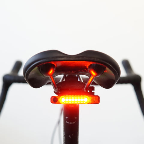Stealth Sattelhalterung für LEZYNE Stick Drive + Rücklicht
