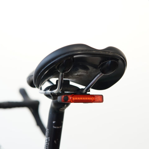 Stealth Sattelhalterung für LEZYNE Stick Drive + Rücklicht