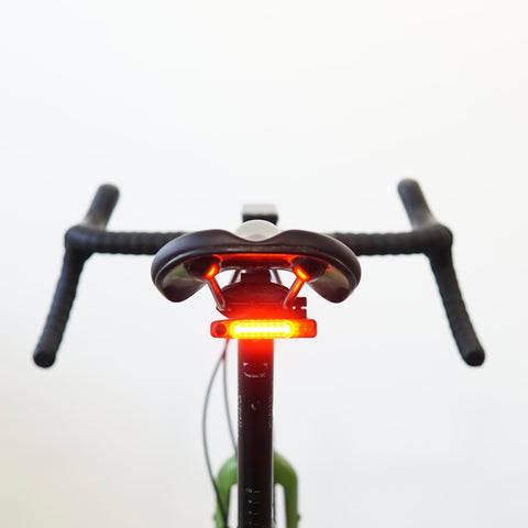 Stealth Sattelhalterung für LEZYNE Stick Drive + Rücklicht