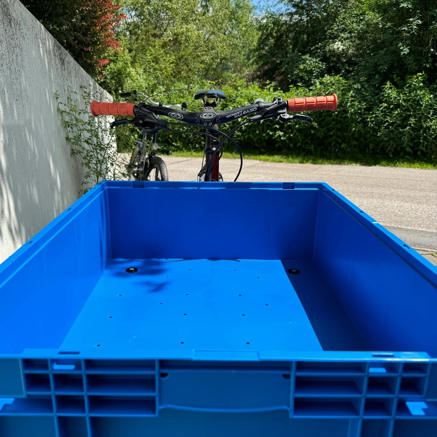 Kunststoffbox 80x60cm für Omnium Cargo